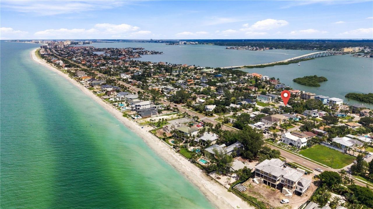 112 6th Street, Belleair Beach, FL 33786 Photo