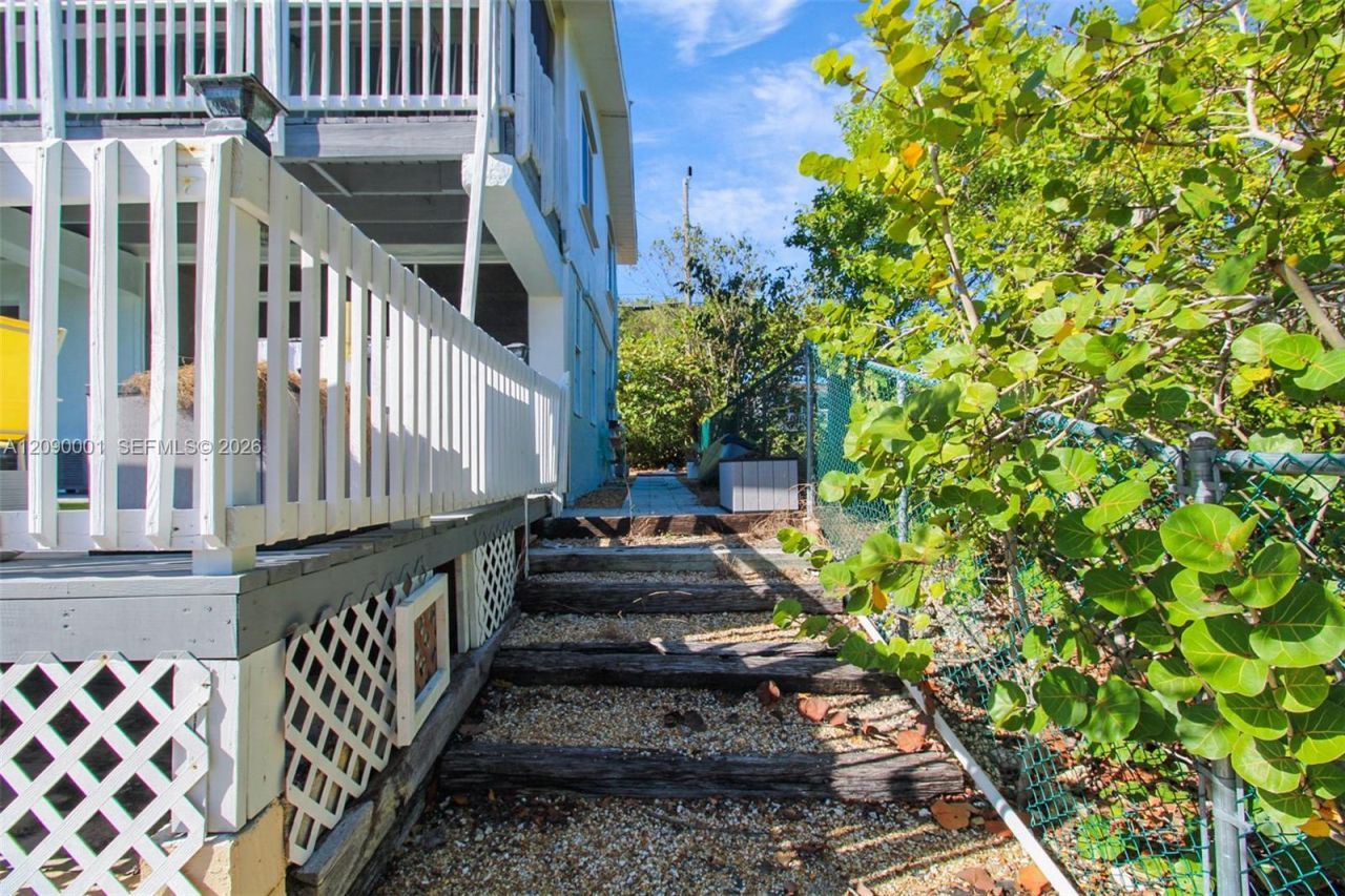 133 Valois Blvd , Key Largo, FL 33037 Photo
