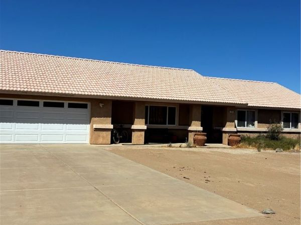 7474 Cedar Street, Phelan, CA 92371