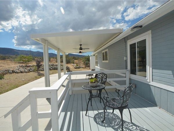 176 State Hwy 138, Pinon Hills, CA 92372