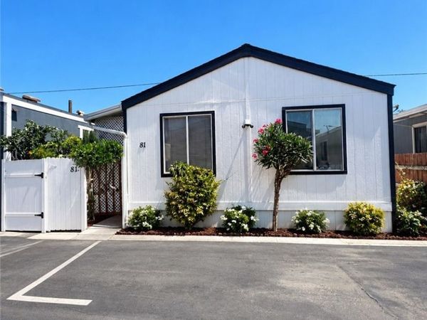 7560 Woodman, Unit 81, Van Nuys, CA 91405