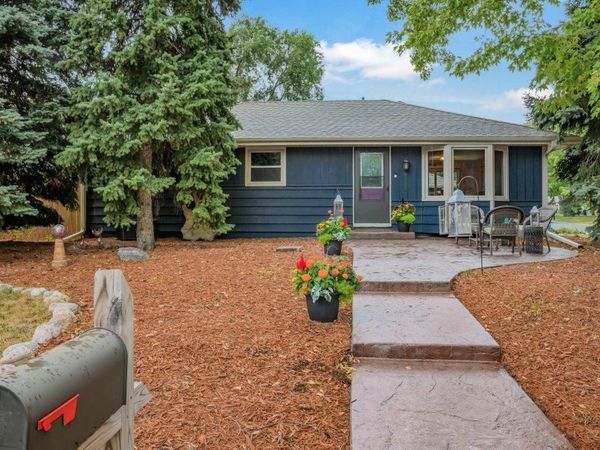 9581 Pilgrim Lane N, Maple Grove, MN 55369