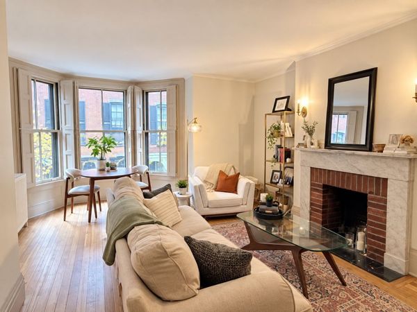 50 W Cedar Street, Unit 3, Boston, MA 02114
