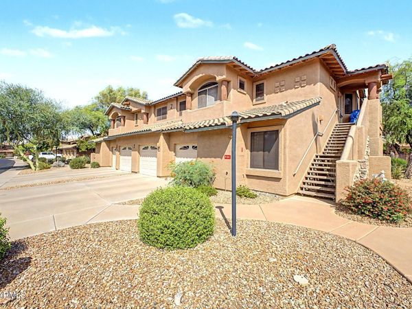 11500 E COCHISE Drive, Unit 2003, Scottsdale, AZ 85259