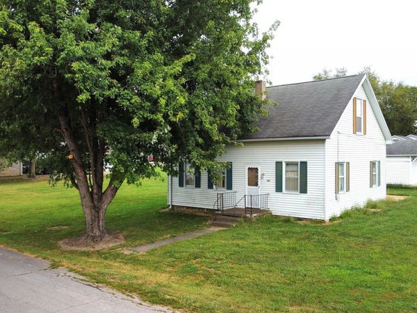 285 S East Street, Hartsville, IN 47244