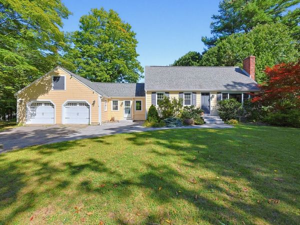 320 Newton Street, Northborough, MA 01532