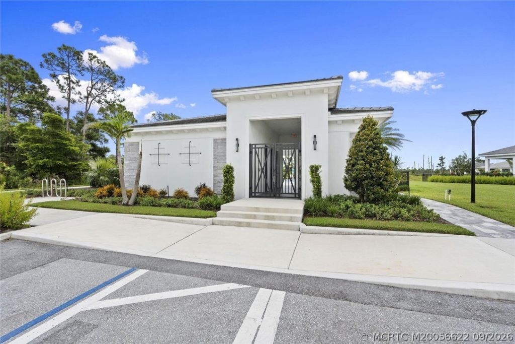 6941 SE Haven Lane , Stuart, FL 34997 Photo