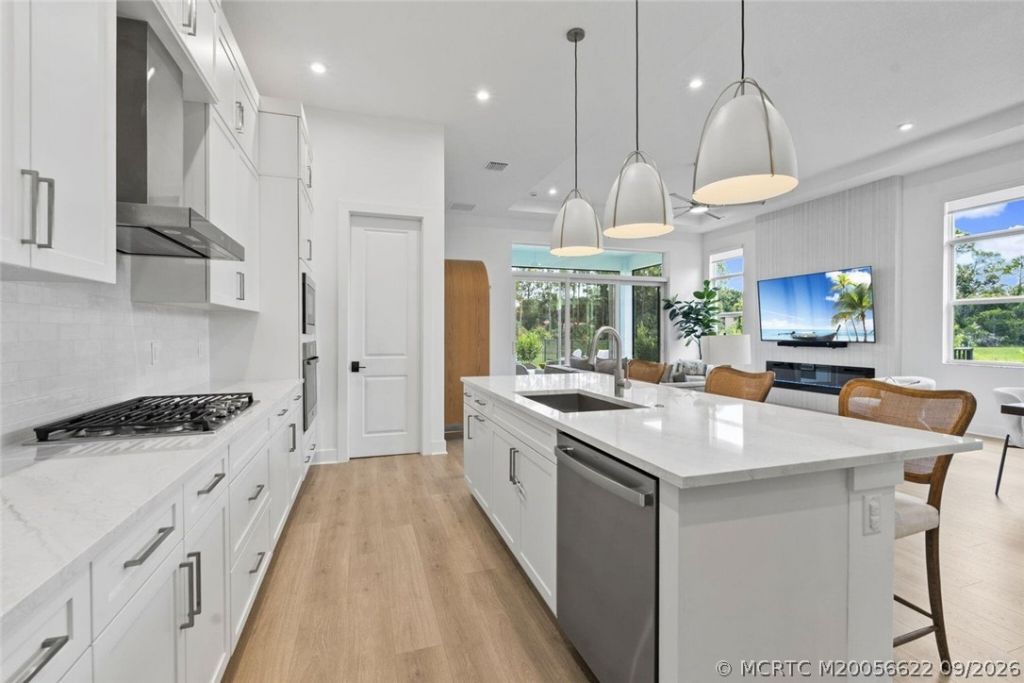 6941 SE Haven Lane , Stuart, FL 34997 Photo