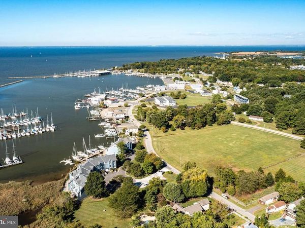 21186 CHESAPEAKE AVENUE , ROCK HALL, MD 21661