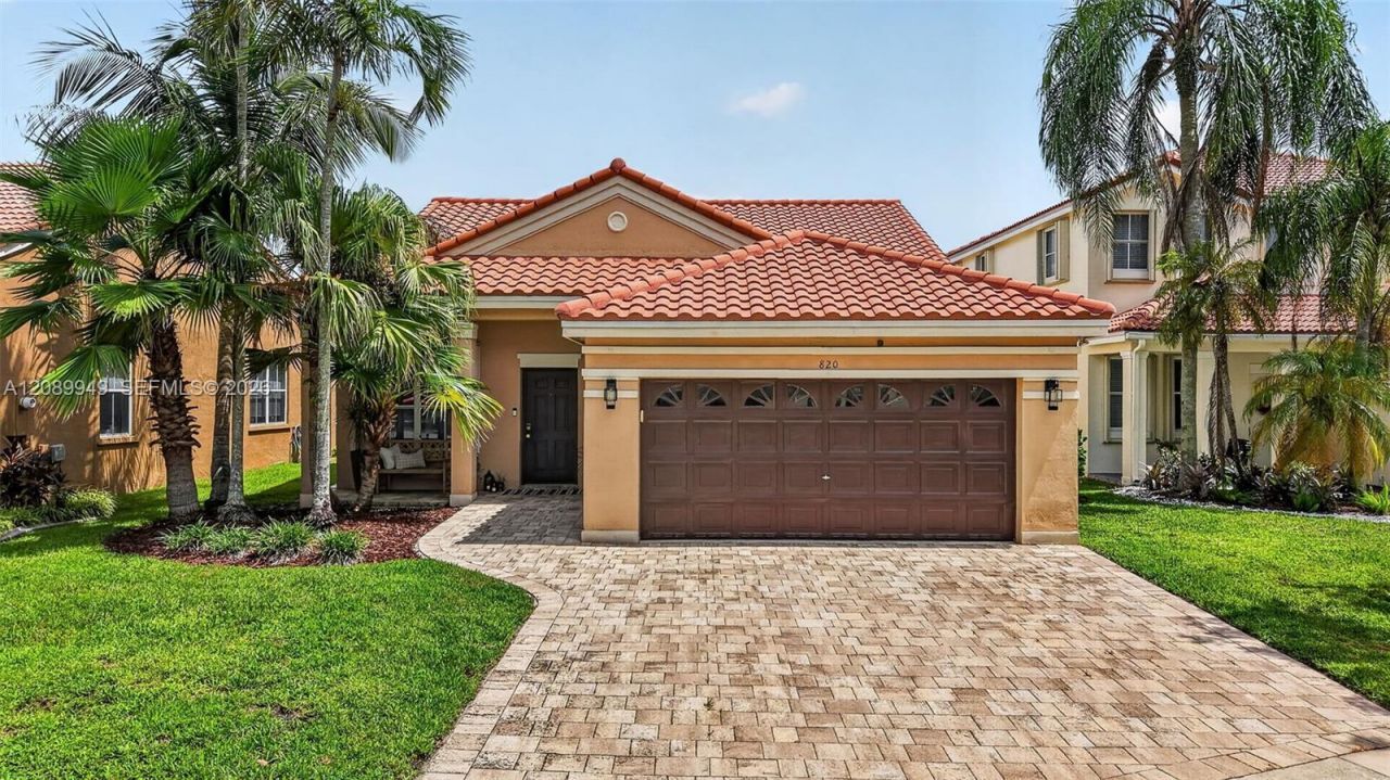 820 Falling Water Rd , Weston, FL 33326 Photo