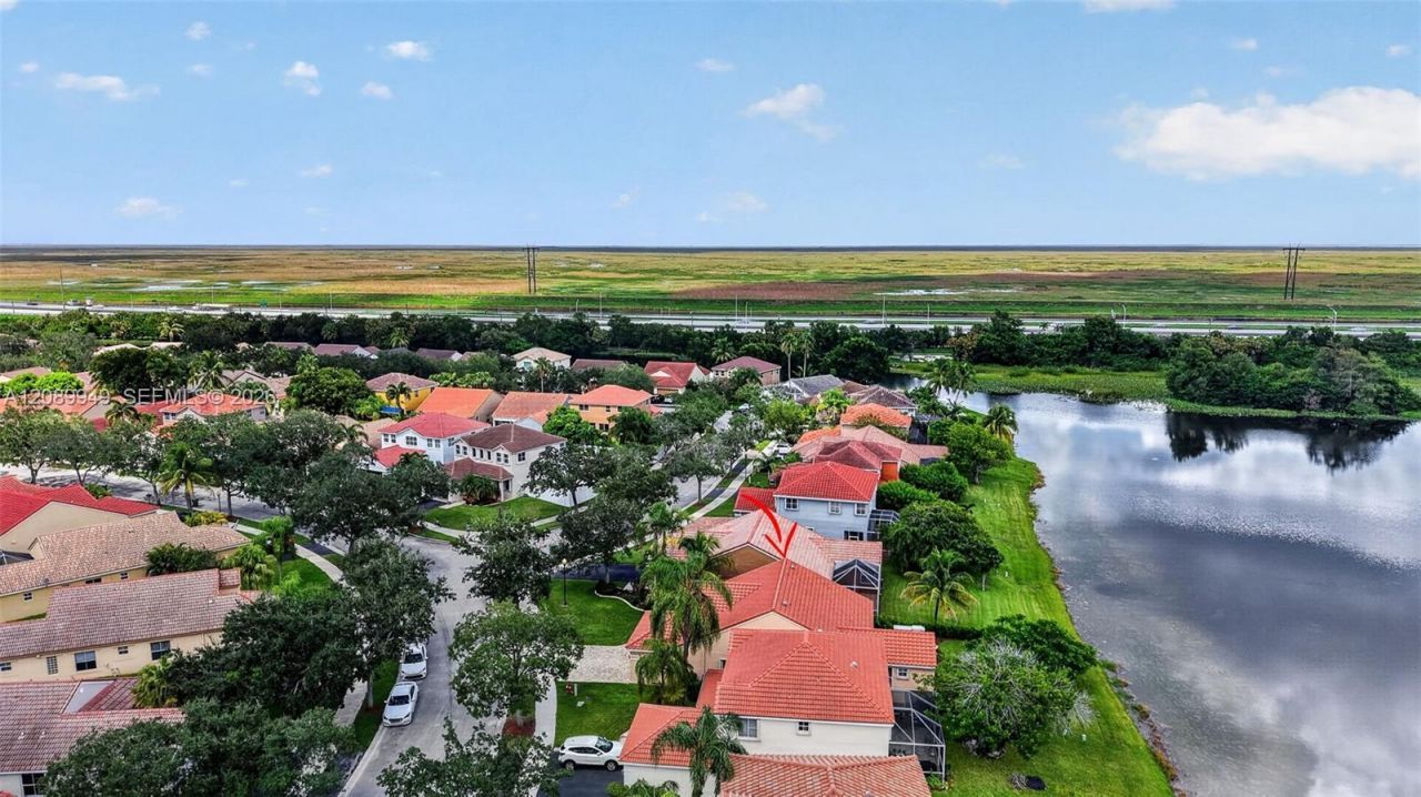 820 Falling Water Rd , Weston, FL 33326 Photo