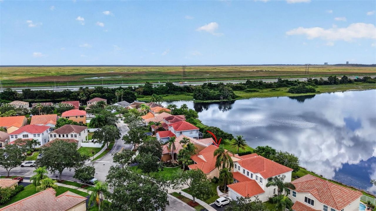 820 Falling Water Rd , Weston, FL 33326 Photo