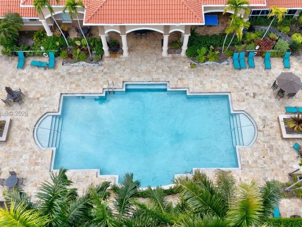 230 SW 117th Ter , Unit 11108, Pembroke Pines, FL 33025