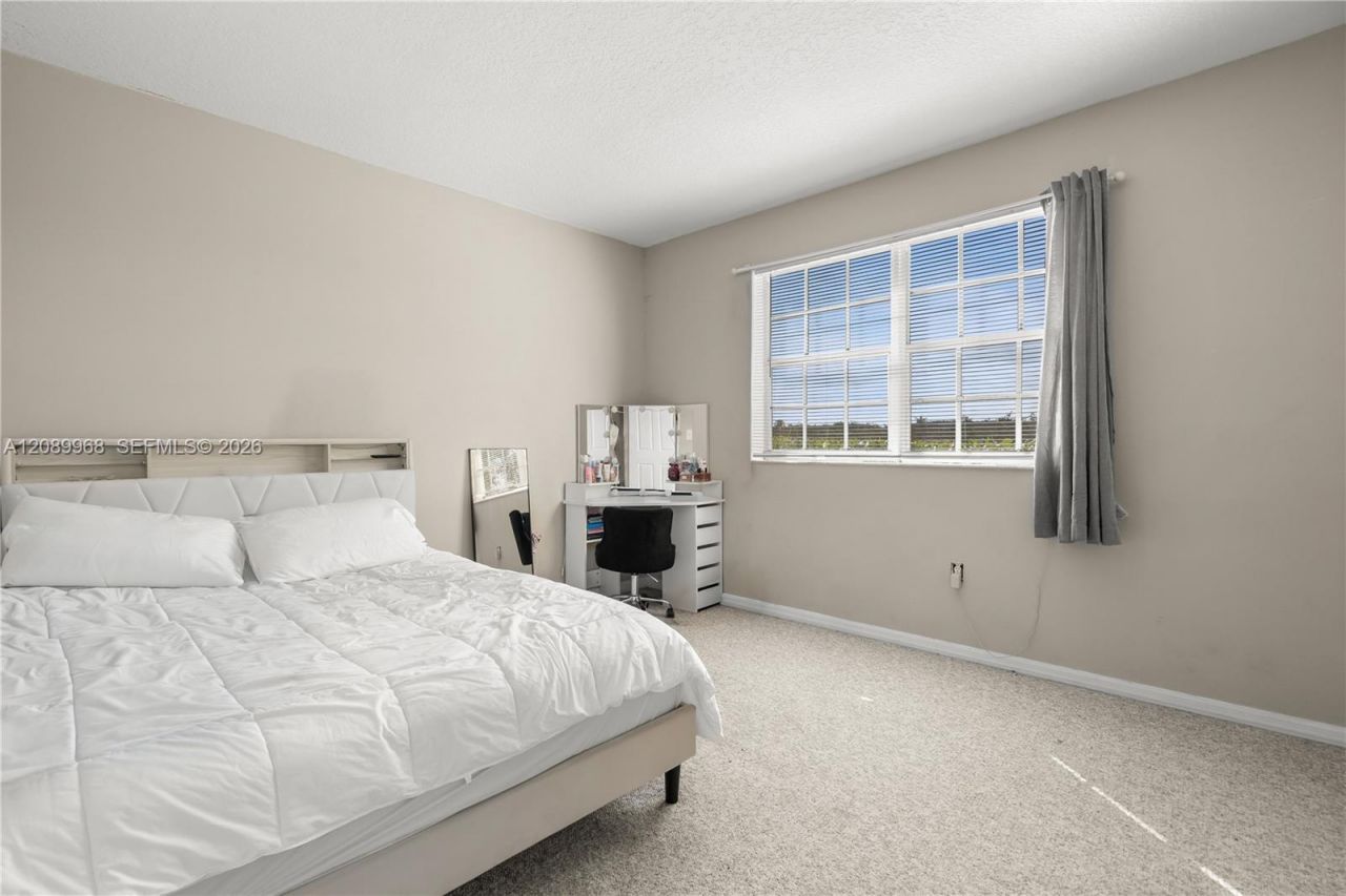 230 SW 117th Ter , Unit 11108, Pembroke Pines, FL 33025 Photo