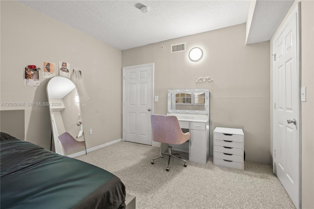 230 SW 117th Ter , Unit 11108, Pembroke Pines, FL 33025 Photo