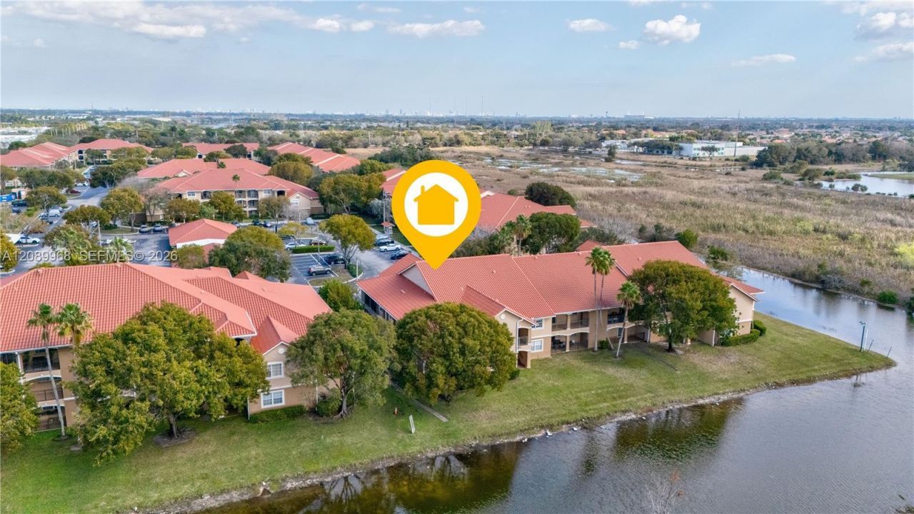 230 SW 117th Ter , Unit 11108, Pembroke Pines, FL 33025 Photo