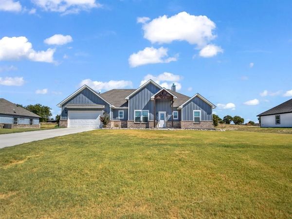 1017 Don Eve Court , Azle, TX 76020