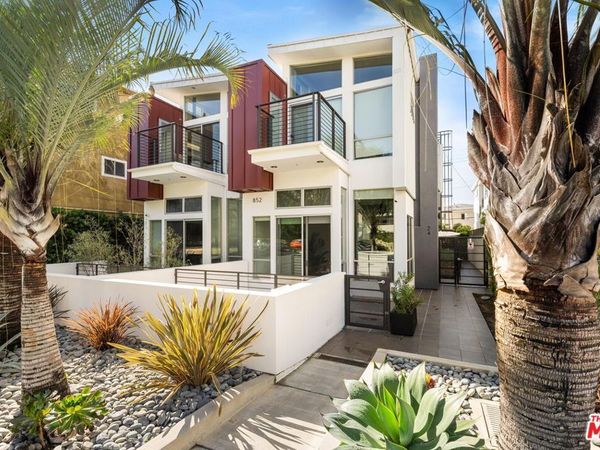 852 10th Street, Unit 4, Santa Monica, CA 90403