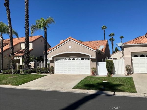 40363 Via Estrada, Murrieta, CA 92562
