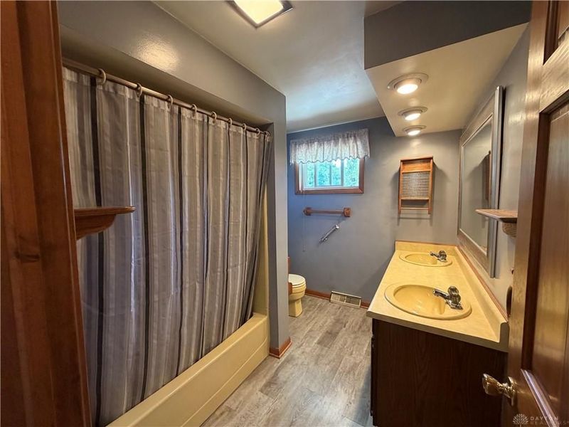 349 Grange Hall Road, Beavercreek, OH 45430 Photo 14