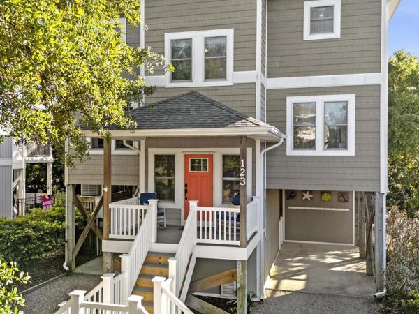 123 Atkinson Road , Surf City, NC 28445