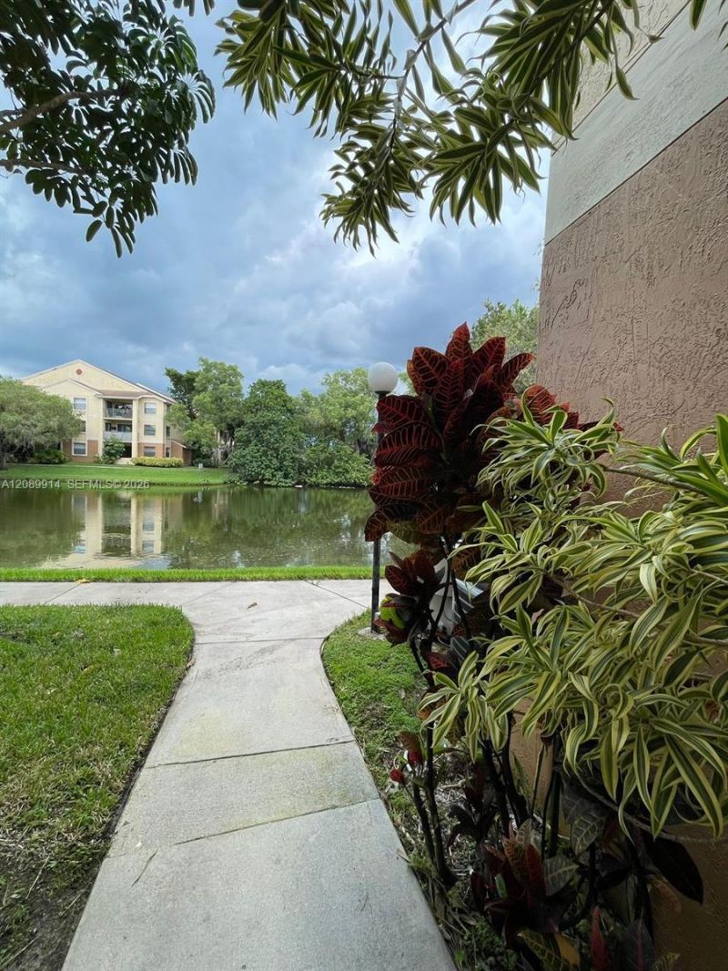 9999 Summerbreeze Dr , Unit 413, Sunrise, FL 33322 Photo