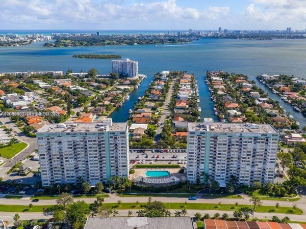 2150 Sans Souci Blvd , Unit C402, North Miami, FL 33181