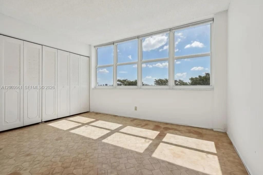 2150 Sans Souci Blvd, Unit C402, North Miami, FL 33181 Photo