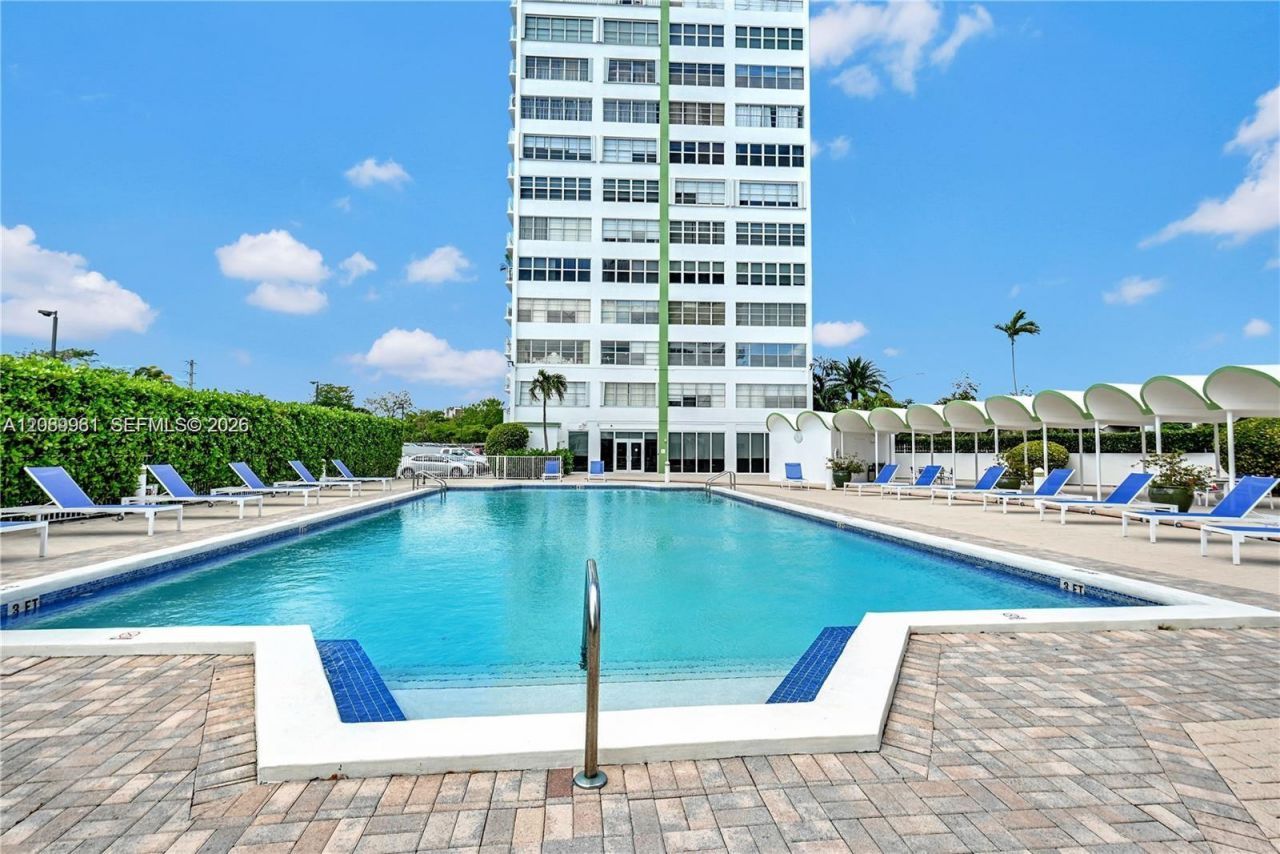 2150 Sans Souci Blvd, Unit C402, North Miami, FL 33181 Photo