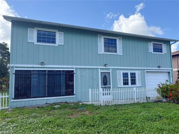 8168 Albatross RD , FORT MYERS, FL 33967