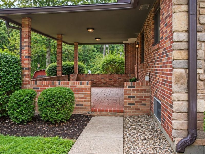 45 Pine Village Drive, Granville, OH 43023 Photo 38