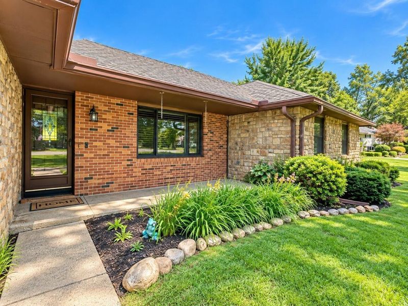 45 Pine Village Drive, Granville, OH 43023 Photo 5