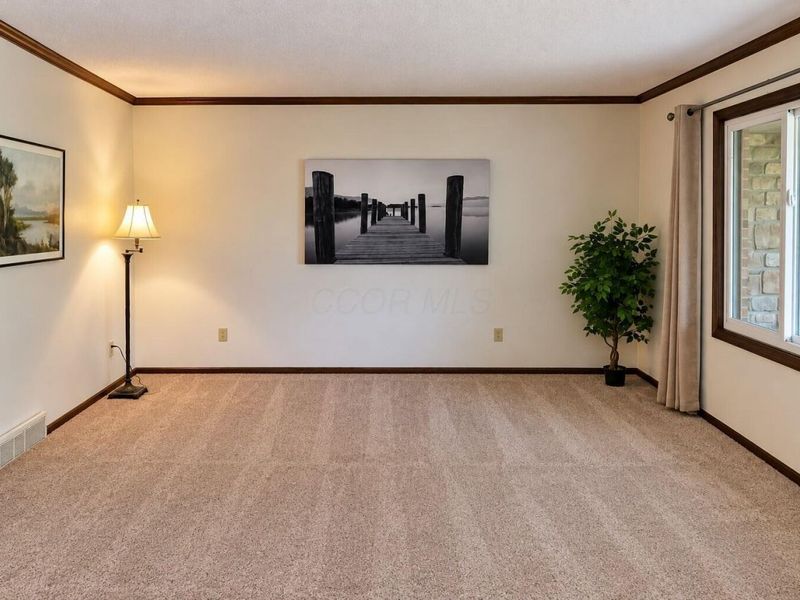 45 Pine Village Drive, Granville, OH 43023 Photo 8