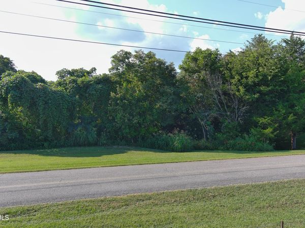 000 Weems Chapel Road, Mosheim, TN 37818