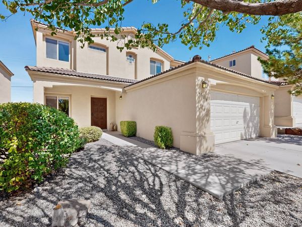6819 Glenturret Way NE, Albuquerque, NM 87113