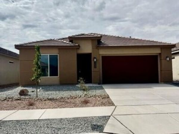 2440 Marble Avenue NE, Rio Rancho, NM 87144