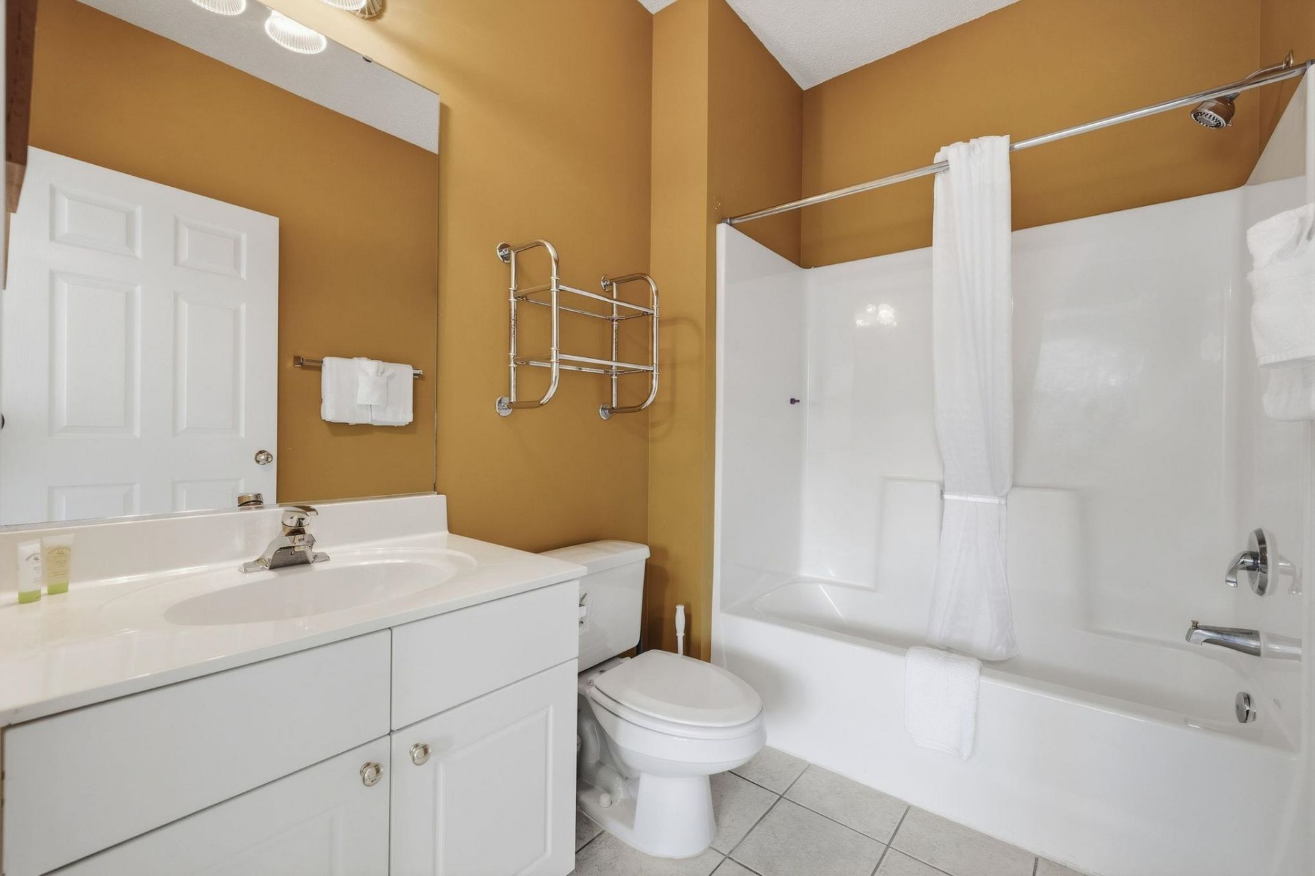5825 Catalina Dr. Photo 19