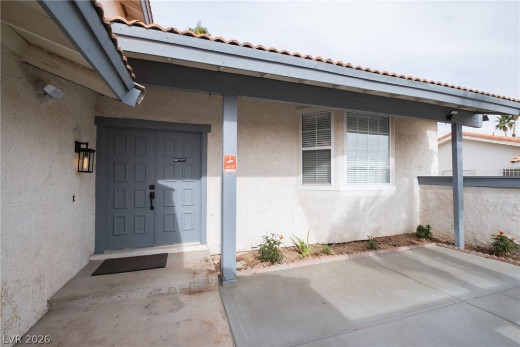 6356 W Viking Road , Las Vegas, NV 89103 Main Photo