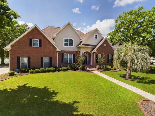 44 OAK TREE Drive , Slidell, LA 70458