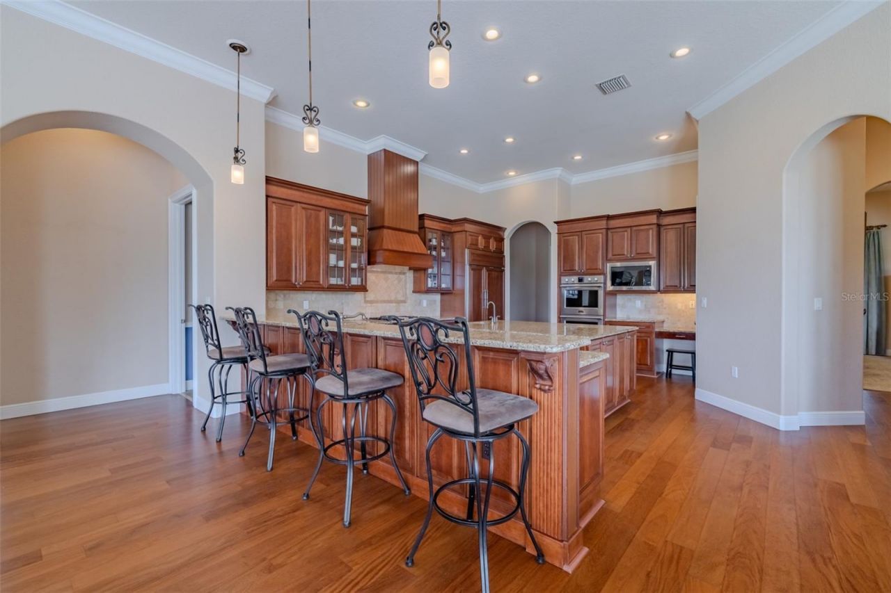 10501 Broadland Pass, Thonotosassa, FL 33592 Photo