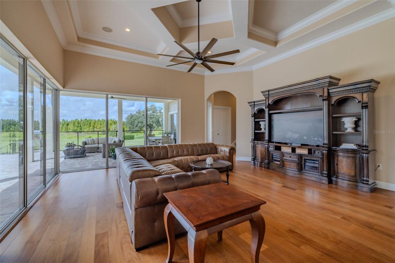 10501 Broadland Pass, Thonotosassa, FL 33592 Photo