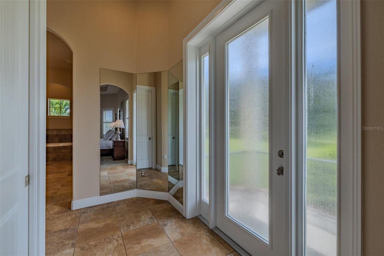 10501 Broadland Pass, Thonotosassa, FL 33592 Photo