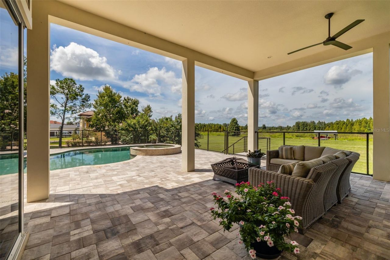 10501 Broadland Pass, Thonotosassa, FL 33592 Photo