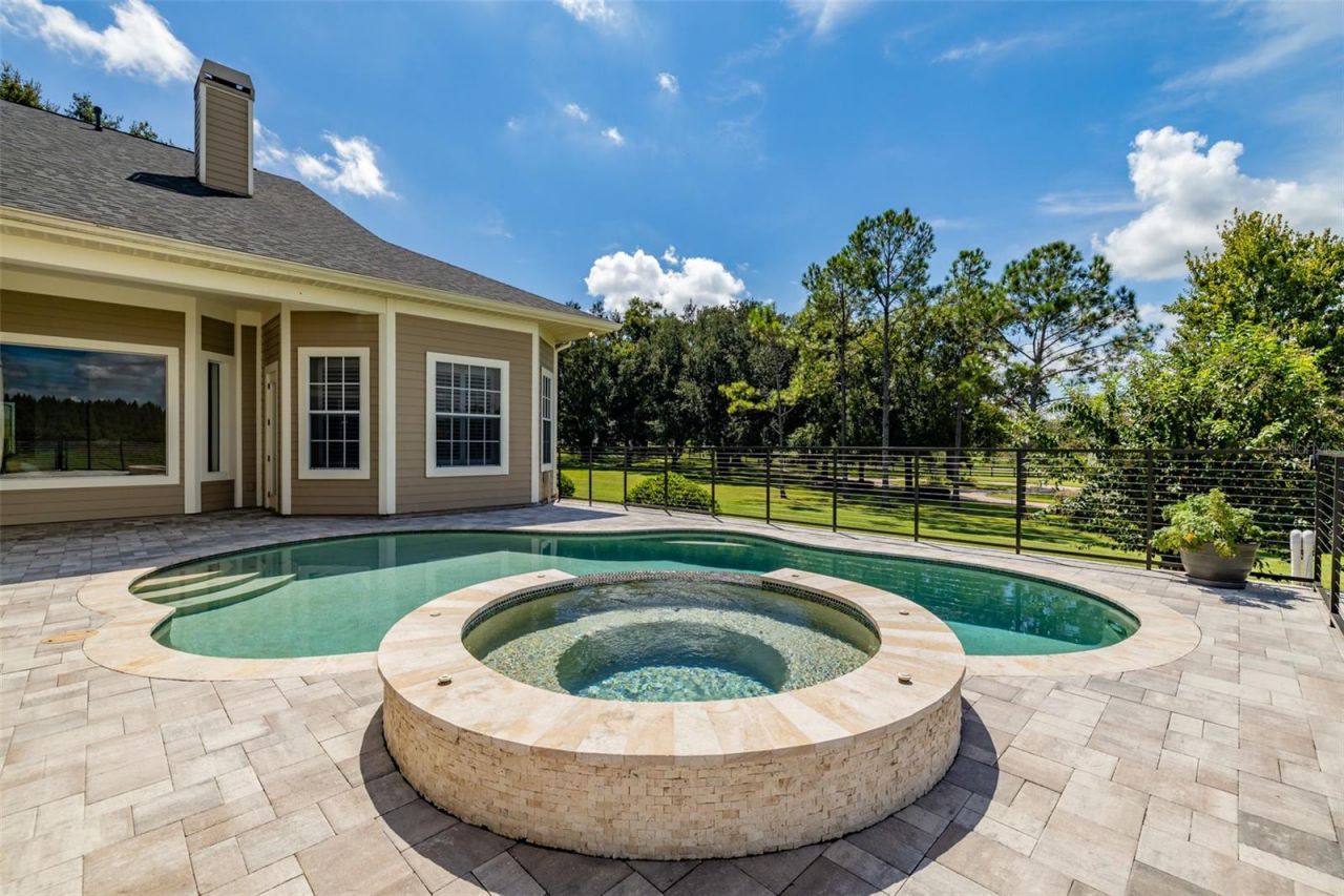 10501 Broadland Pass, Thonotosassa, FL 33592 Photo