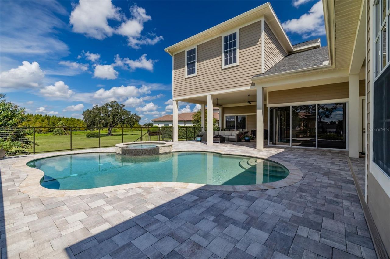 10501 Broadland Pass, Thonotosassa, FL 33592 Photo