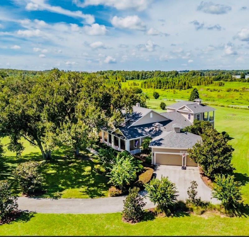10501 Broadland Pass, Thonotosassa, FL 33592 Photo