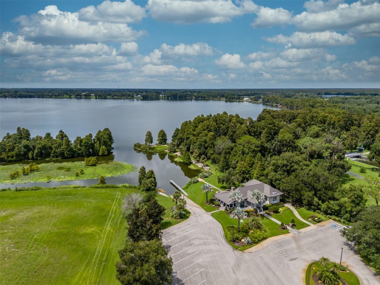 10501 Broadland Pass, Thonotosassa, FL 33592 Photo