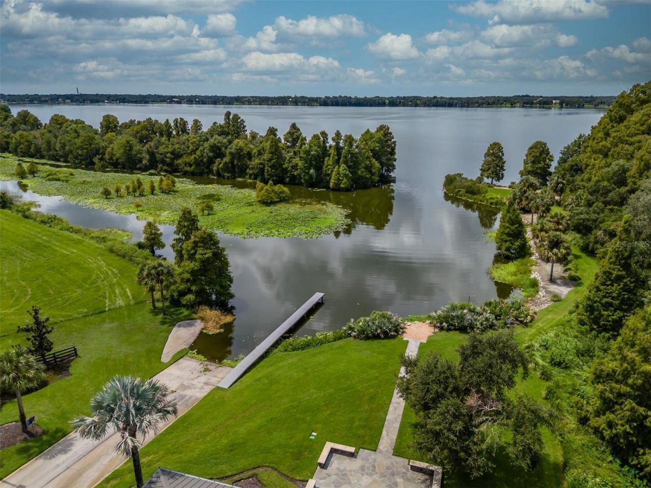 10501 Broadland Pass, Thonotosassa, FL 33592 Photo
