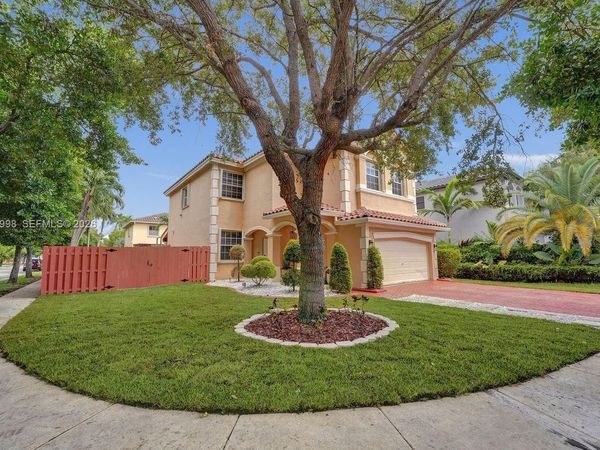 13725 SW 50th Ct, Miramar, FL 33027