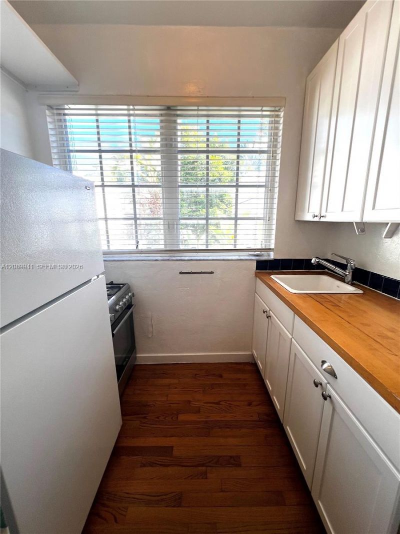 741 15th St, Unit 12, Miami Beach, FL 33139 Photo